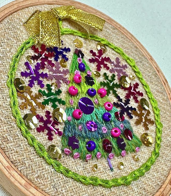 Snowflakes & Baubles